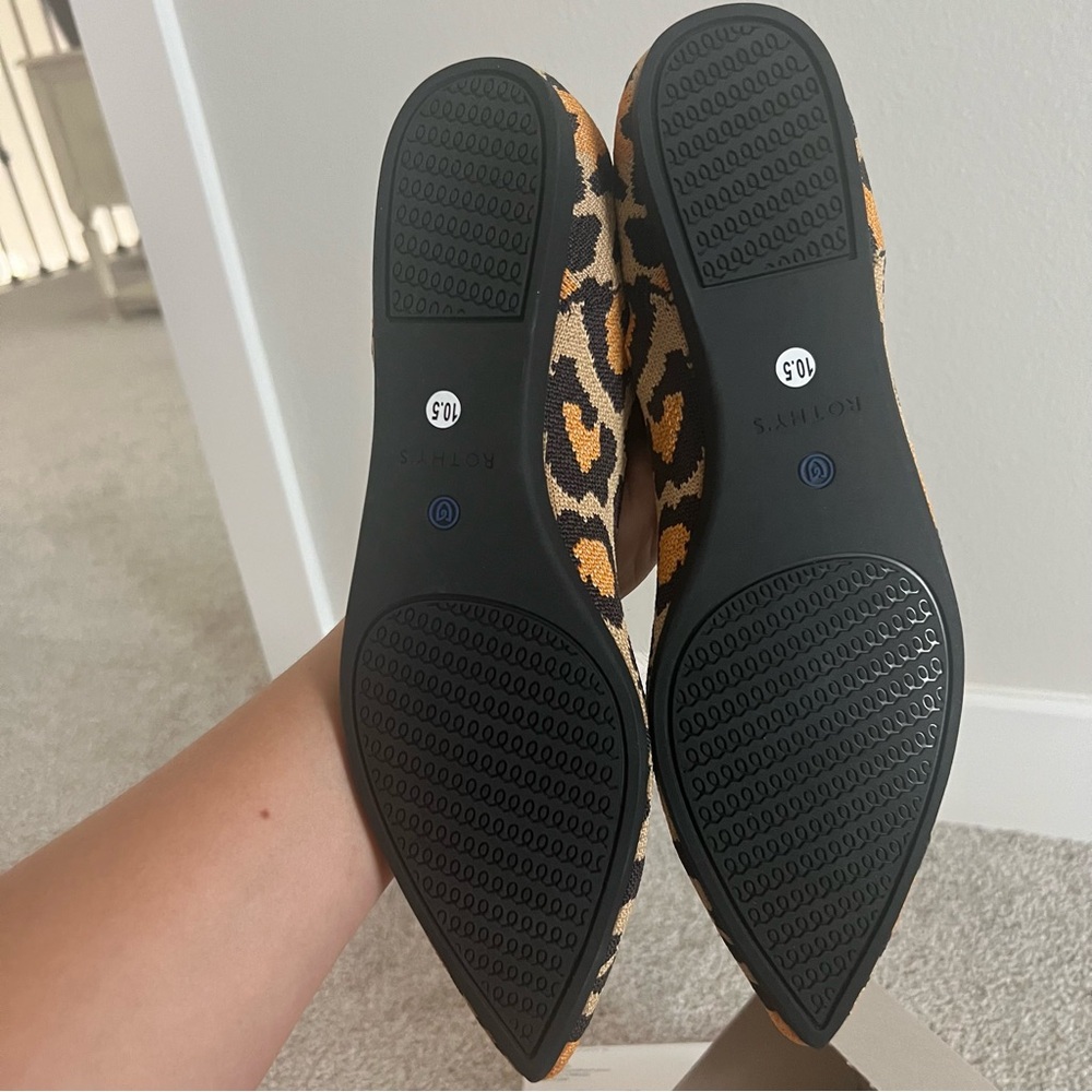 Rothy’s The Point Big Cat Leopard Cheetah Pointed Toe Flats W/ Box - Picture 6 of 8